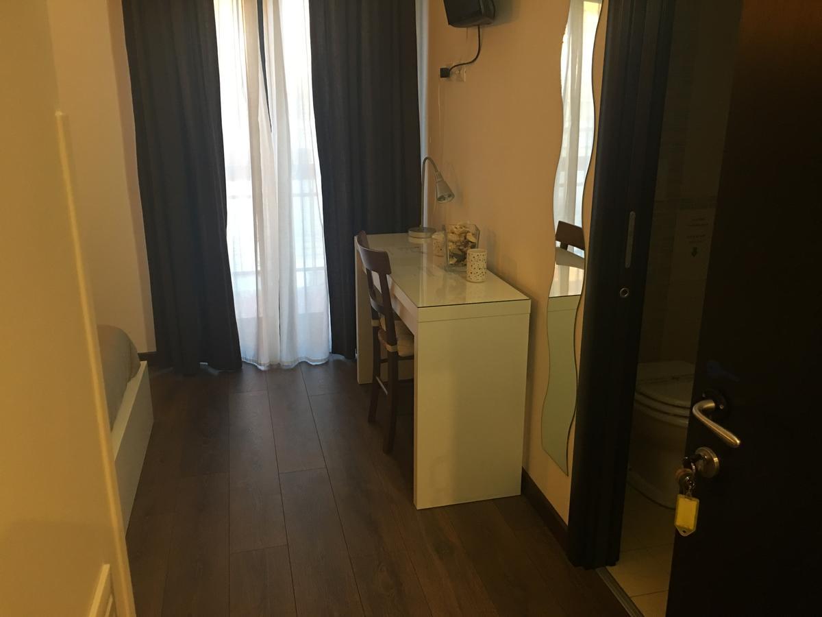 רומא Almi Rooms מראה חיצוני תמונה